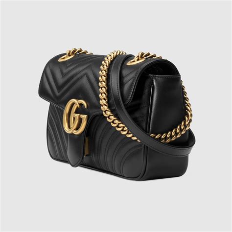 Gucci Borsa a spalla GG Marmont in vernice misura piccola